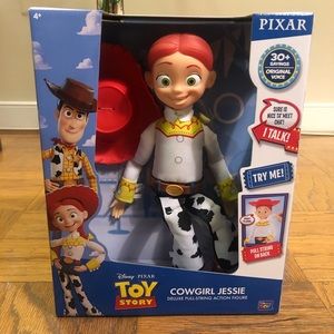 Toy Story 4 Cowgirl talking  Jessie